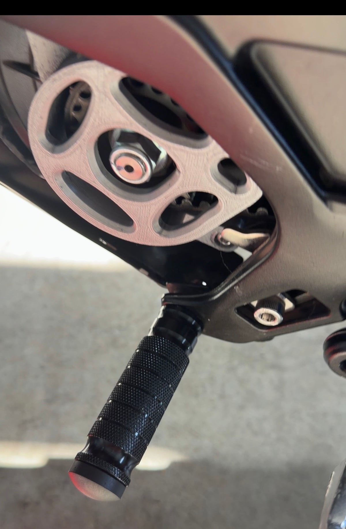 Shift Lock Foot Pegs